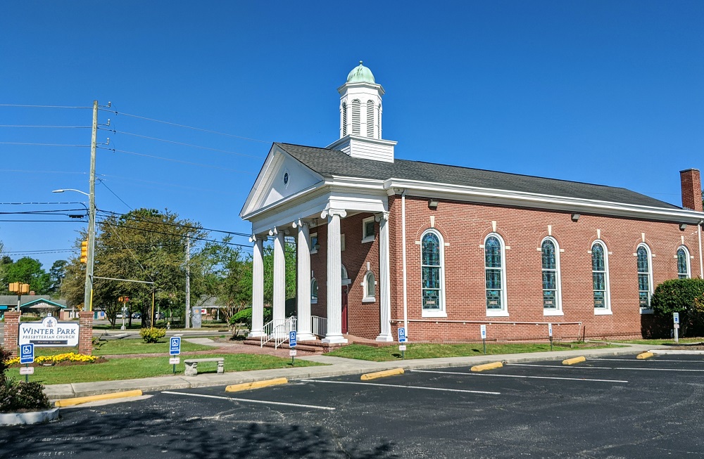 View of Winter Park Presbyterian Church